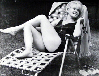 Joey Heatherton feet photo 19