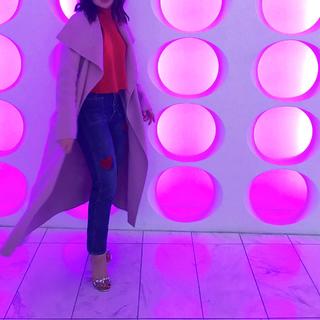 Joey King feet photo thumbnail