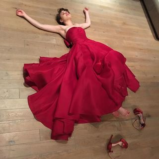 Joey King feet photo thumbnail