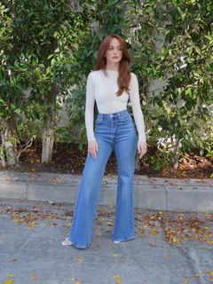 Joey King feet photo 2