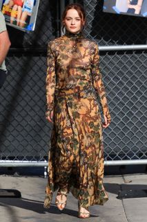 Joey King feet photo 10