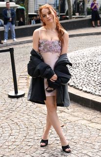 Joey King feet photo 10