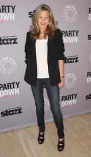 Joey Lauren Adams feet photo thumbnail