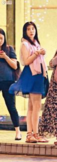 Joey Wang feet photo 18