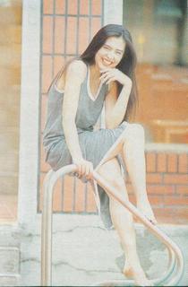 Joey Wang feet photo 16