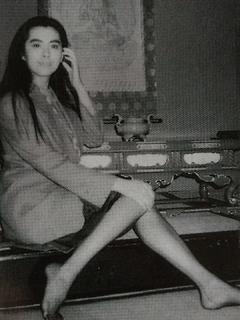 Joey Wang feet photo 12