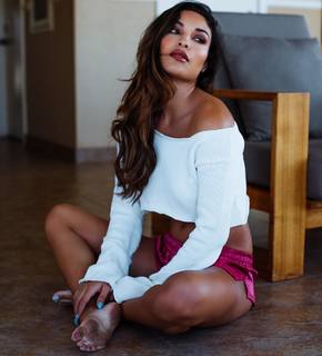 Johana Gomez feet photo 10