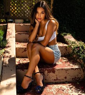 Johana Gomez feet photo 7