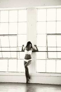 Johana Gomez feet photo 12