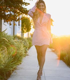 Johana Gomez feet photo 2