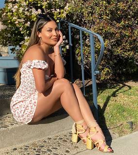 Johana Gomez feet photo 20