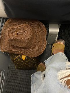 Johana Gomez feet photo 11
