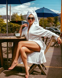 Johanna Fadul feet photo 9