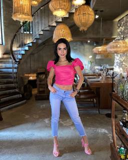 Johanna Fadul feet photo 18