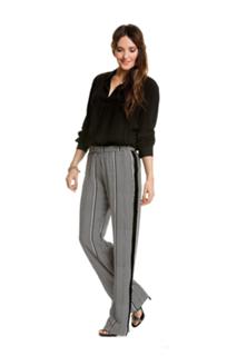 Johanna Klum feet photo thumbnail