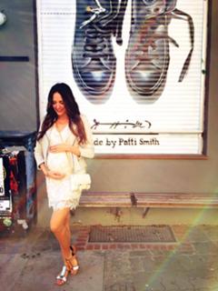 Johanna Klum feet photo thumbnail