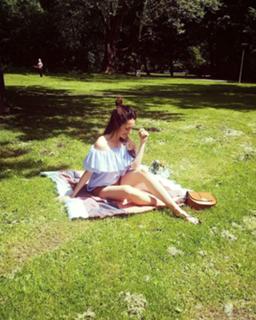 Johanna Klum feet photo thumbnail