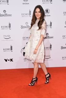 Johanna Klum feet photo thumbnail