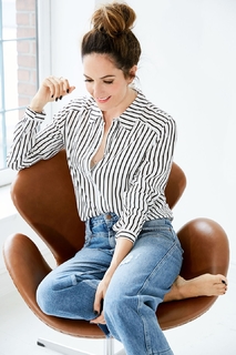 Johanna Klum feet photo thumbnail