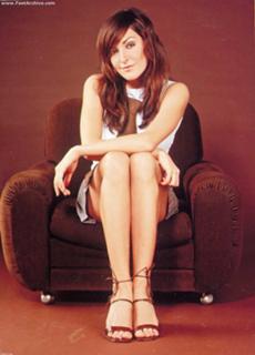Johanna Klum feet photo thumbnail