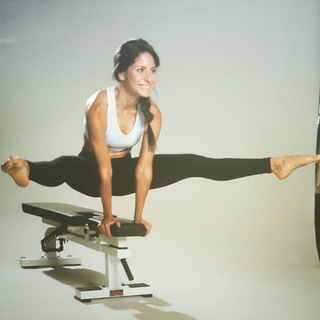 Johanna Sambucini feet photo 2