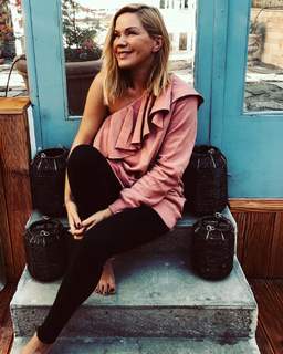 Johanna Setzer feet photo 17