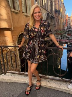 Johanna Setzer feet photo 3