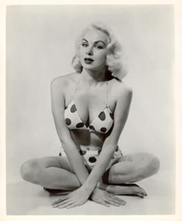 Joi Lansing feet photo 1