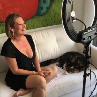 Joice Hasselmann feet photo 12