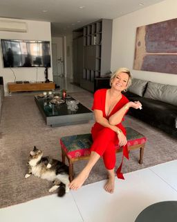 Joice Hasselmann feet photo 1