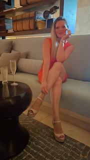 Joice Hasselmann feet photo 5