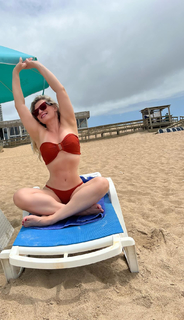 Joice Hasselmann feet photo 9