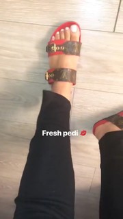 Joiec Chavis feet photo 8