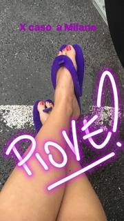 Jolanda V. De Rienzo feet photo 16