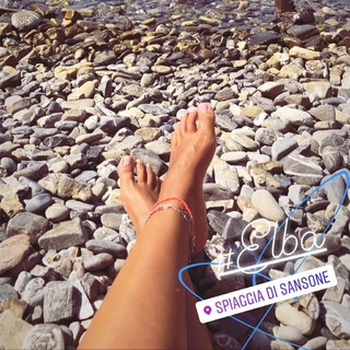 Jolanda V. De Rienzo feet photo 12