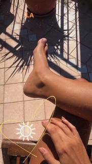 Jolanda V. De Rienzo feet photo 16