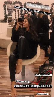 Jolanda V. De Rienzo feet photo 20