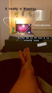 Jolanda V. De Rienzo feet photo 3
