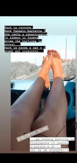 Jolanda V. De Rienzo feet photo 5
