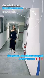 Jolanda V. De Rienzo feet photo 9
