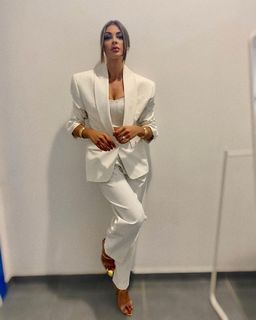 Jolanda V. De Rienzo feet photo 19