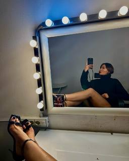 Jolanda V. De Rienzo feet photo 19
