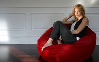 Jolene Blalock feet photo thumbnail