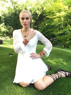 Jolene Blalock feet photo thumbnail
