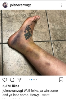 Jolene Van Vugt feet photo 15