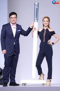 Jolin Tsai feet photo 10