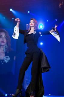 Jolin Tsai feet photo 12