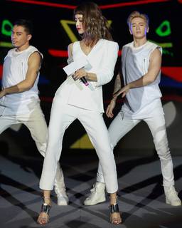 Jolin Tsai feet photo 9