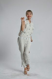 Jolin Tsai feet photo 10