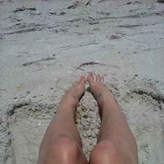 Jonelle Brooks feet photo 14